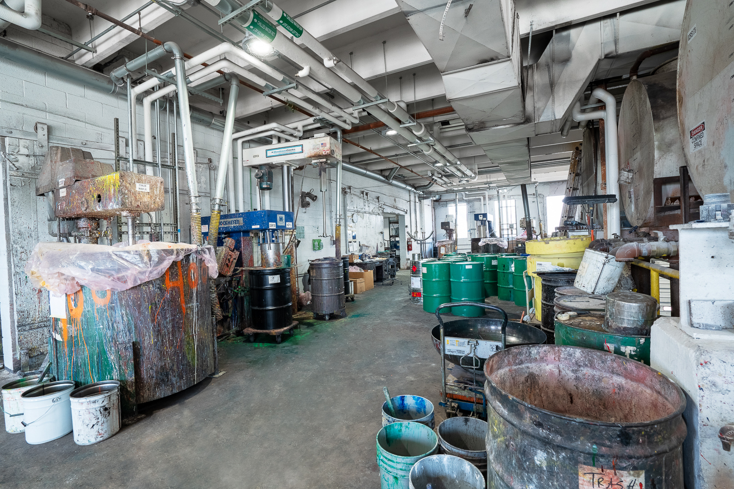 Diamond Vogel Case Study (Hazardous / Paint Mixing) Dialight